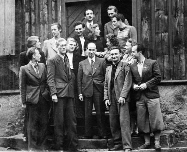Arbeitskreis Junger Autoren Thüringens; hinten links: Hans-Georg Stengel, vorn Mitte: Heinz Rein (Gast aus Berlin, Autor des populären Romanes "Finale Berlin"); Harry Thürk: vorn, 2. von rechts